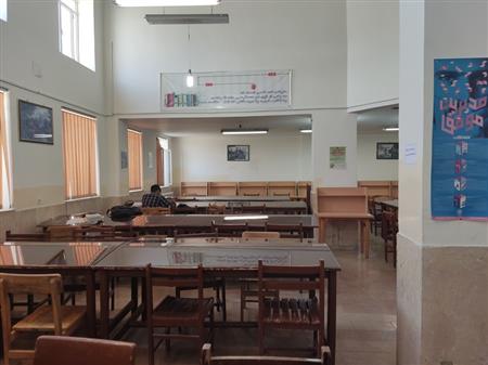 سالن مطالعه  کتابخانه محقق العلما